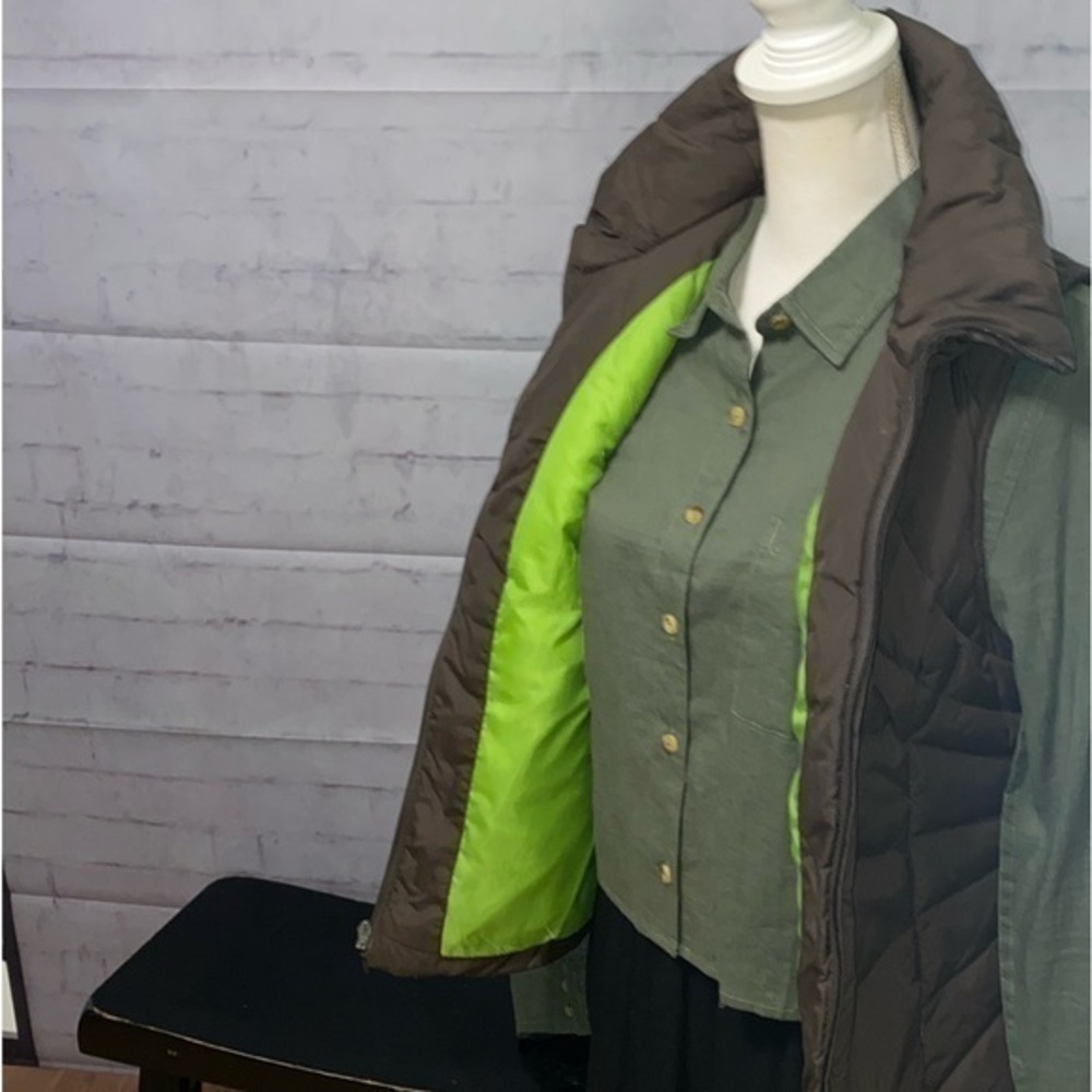 Kenneth Cole Vest